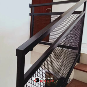 Jasa Buat & Pasang Railing Tangga & Balkon Besi Landak